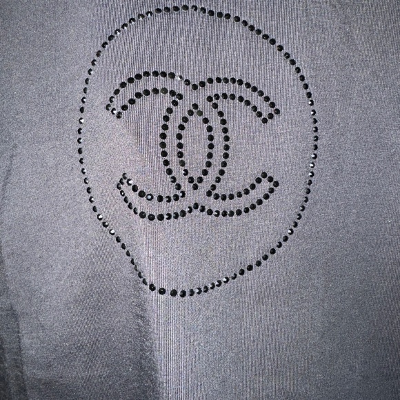 Authentic Chanel Rhinestone CC logo Uniform T-shirt black New without tags. - Picture 4 of 5